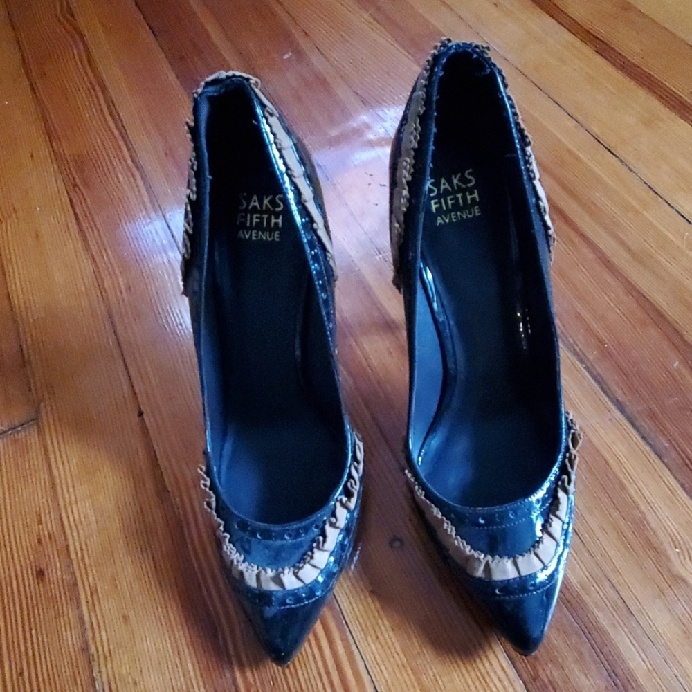 Saks fifth Avenue shoes